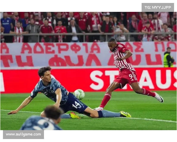 奥林匹亚科斯主帅变阵强化防反誓雪上季遭埃因霍温双杀之耻 奥林匹亚科斯主帅变阵强化防反誓雪上季遭埃因霍温双杀之耻